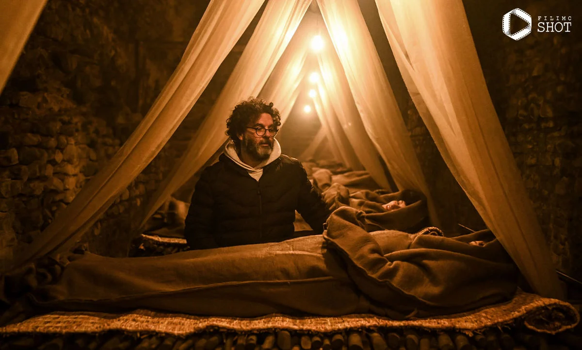 سانسور مسخره ساترا در قسمت اول هزار و یک شب سانسور مسخره ساترا در قسمت اول هزار و یک شب