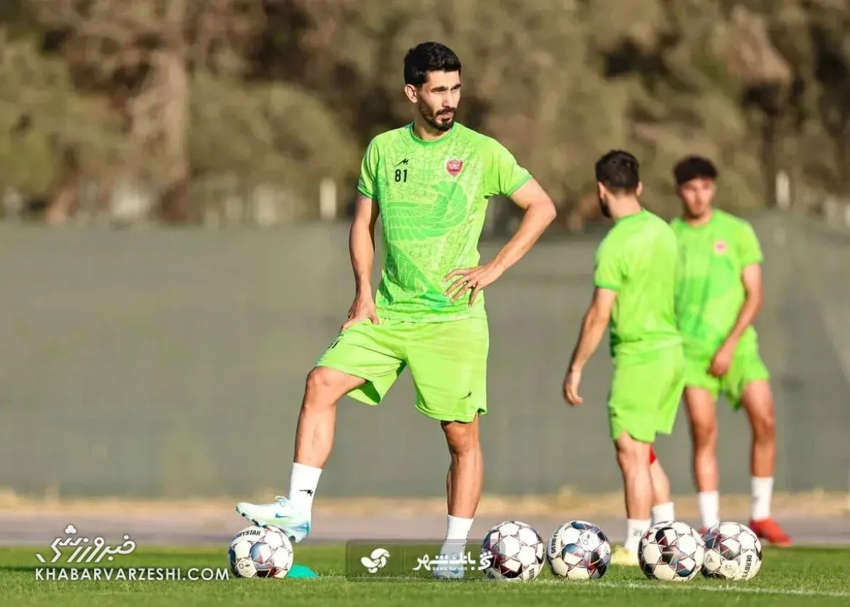 بازیکن گرانقیمت پرسپولیس، دربی را از روی سکو میبیند! بازیکن گرانقیمت پرسپولیس، دربی را از روی سکو میبیند!