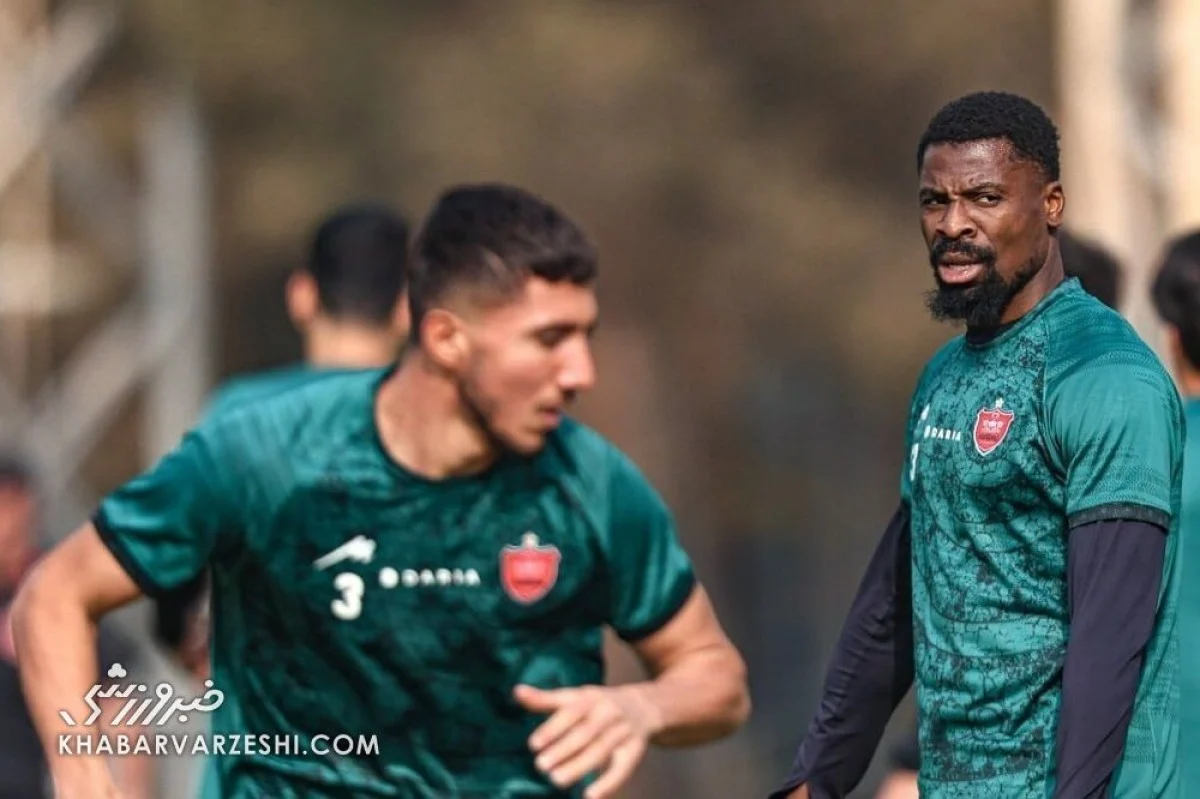 دربی تکلیف اوریه را مشخص میکند؛ مدافع خارجی در آستانه جدایی؟ دربی تکلیف اوریه را مشخص میکند؛ مدافع خارجی در آستانه جدایی؟