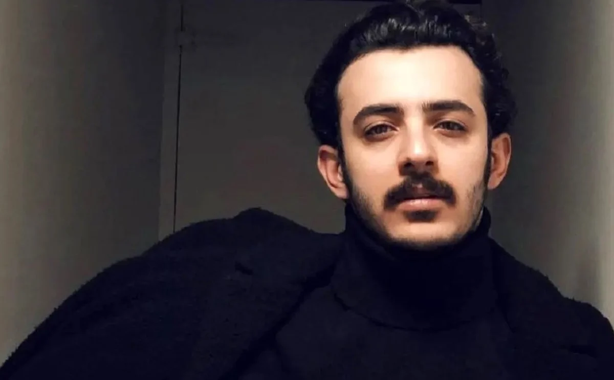 ماجرای ویدیو بحثبرانگیز علی شادمان با دبه مشروبات؛ اصل داستان لو رفت ماجرای ویدیو بحثبرانگیز علی شادمان با دبه مشروبات؛ اصل داستان لو رفت