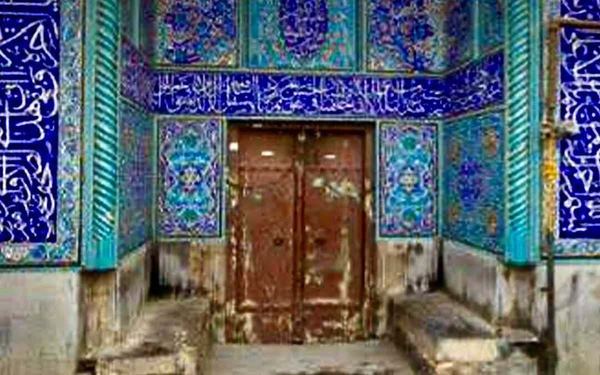 درِ تاریخی مسجد جامع اصفهان به سرقت رفت! درِ تاریخی مسجد جامع اصفهان به سرقت رفت!