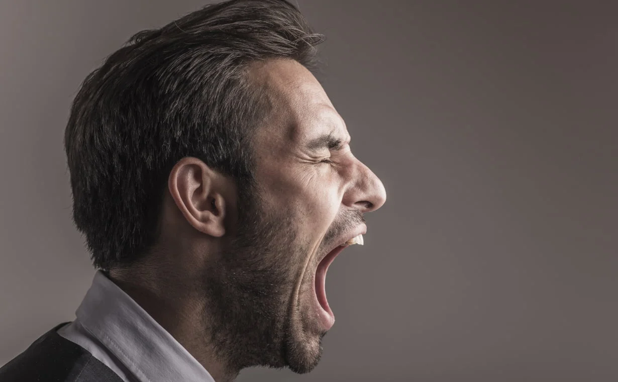 دانشمندان میگویند عصبانیت کوتاه میتواند فعالیت سلولهای دفاعی را ۴۰٪ کاهش دهد. دانشمندان میگویند عصبانیت کوتاه میتواند فعالیت سلولهای دفاعی را ۴۰٪ کاهش دهد.