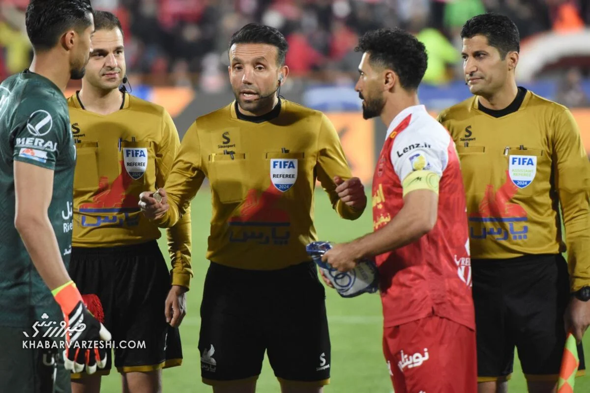 بیوگرافی وحید کاظمی، داور دربی ۱۰۶ تهران/ نگاهی به زندگی خصوصی و فوتبالی مرد اول شهرآورد بیوگرافی وحید کاظمی، داور دربی ۱۰۶ تهران/ نگاهی به زندگی خصوصی و فوتبالی مرد اول شهرآورد