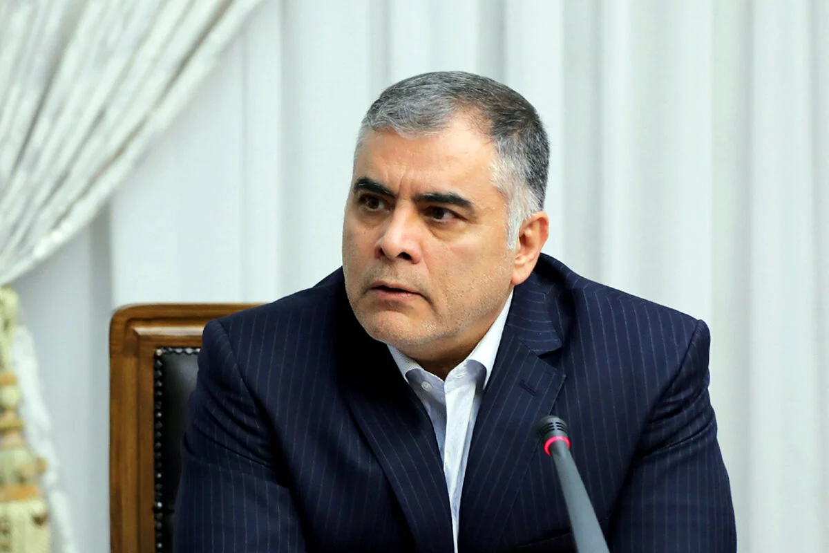 وزیر نفت: نرخ آزاد فقط برای کسانی است که کارت شخصی نمیزنند وزیر نفت: نرخ آزاد فقط برای کسانی است که کارت شخصی نمیزنند