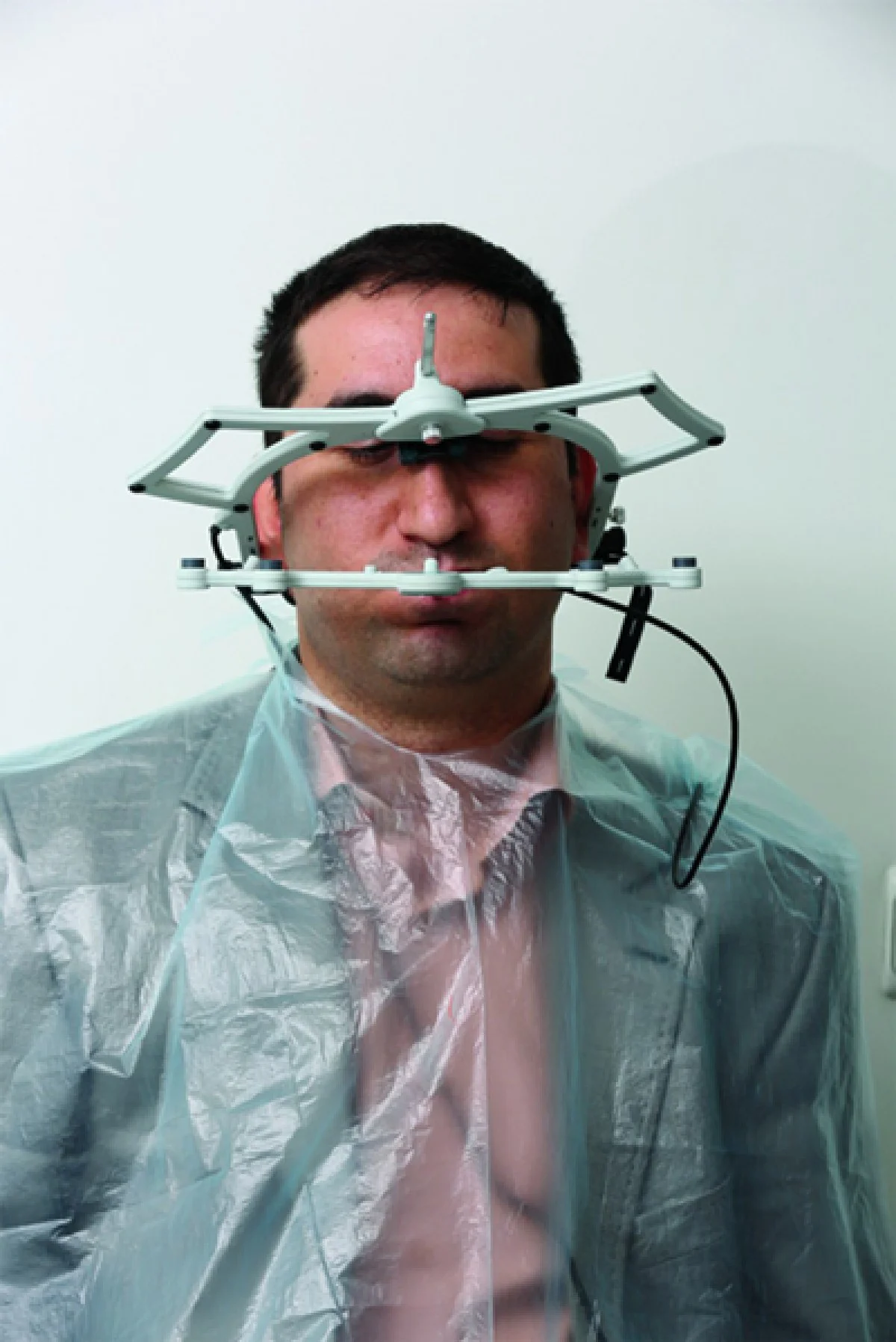 2025-12-03_18-42-52_409924-meylesokhan-ir مراحل درمان ناهنجاری فک بدون جراحی