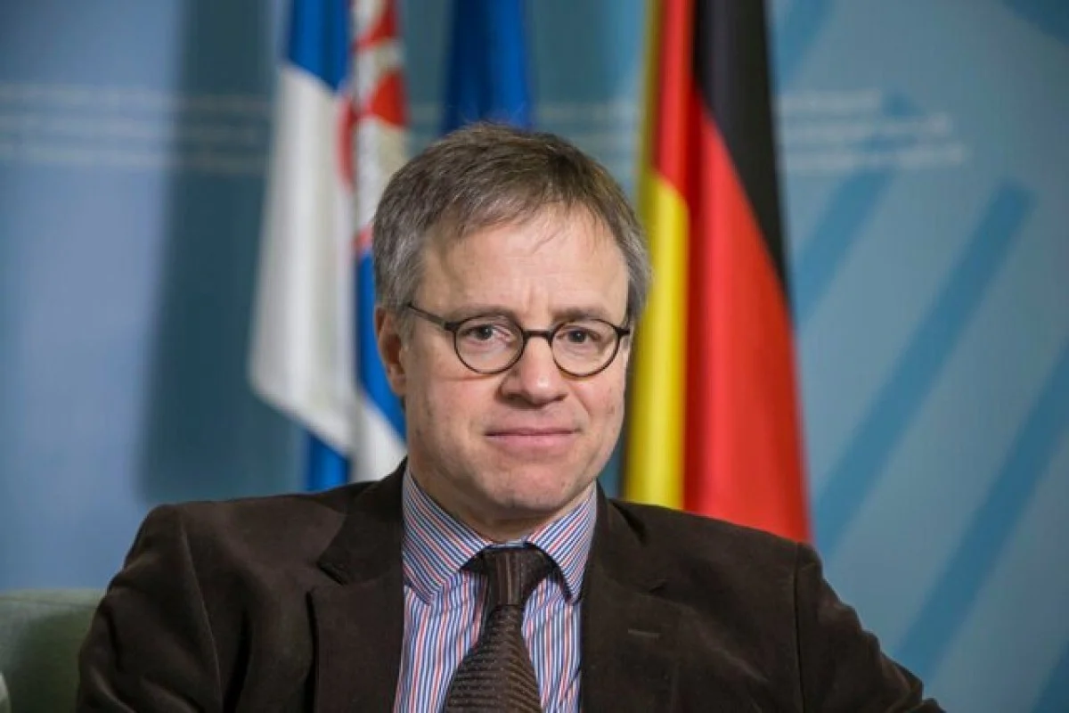 2025-12-03_20-40-57_124201-meylesokhan-ir photo_2025-12-03_18-35-01