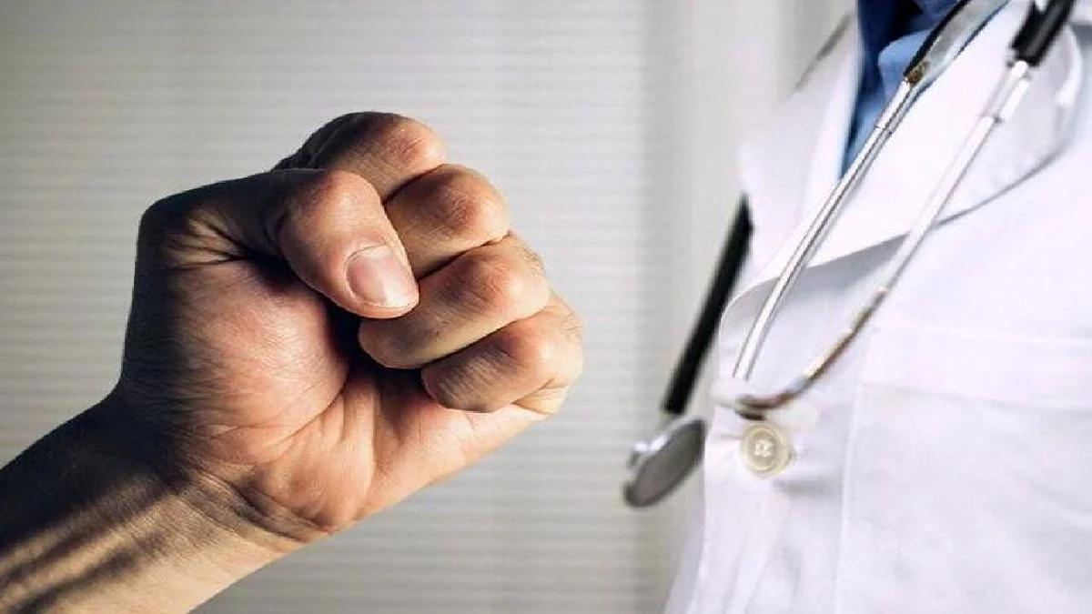 ضرب و شتم کارکنان شبکه بهداشت شهرستان بروجن ضرب و شتم کارکنان شبکه بهداشت شهرستان بروجن