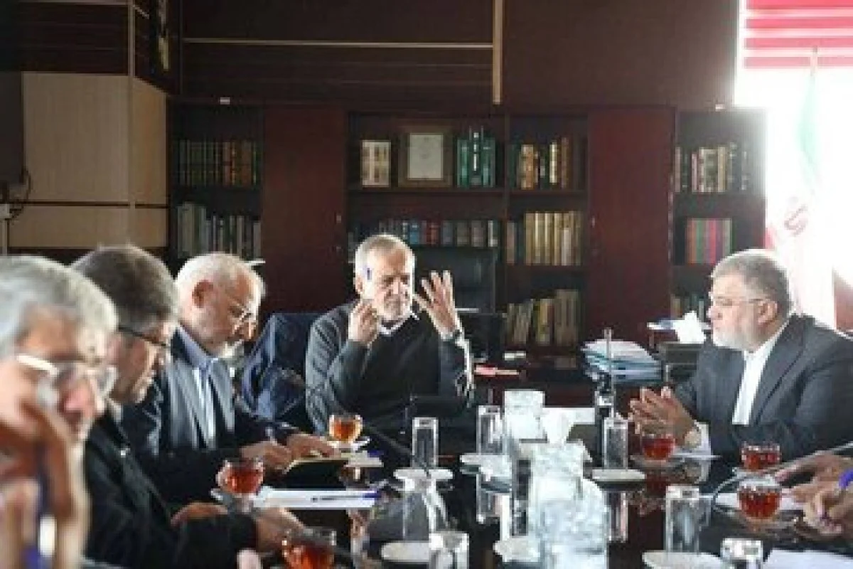 رئیسجمهور: مشکلات استان را استاندار باید ببیند، نه من رئیسجمهور: مشکلات استان را استاندار باید ببیند، نه من