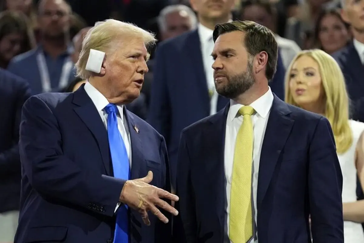 بمب خبری ترامپ: ۲۰۲۸ نامزد نیستم؛ جانشینم همینجاست بمب خبری ترامپ: ۲۰۲۸ نامزد نیستم؛ جانشینم همینجاست