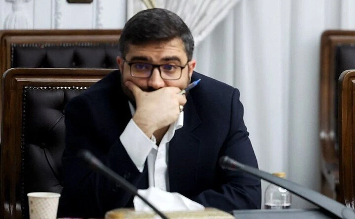 نوشته غمانگیز سقاب اصفهانی در فقدان همسر و دو فرزندش نوشته غمانگیز سقاب اصفهانی در فقدان همسر و دو فرزندش