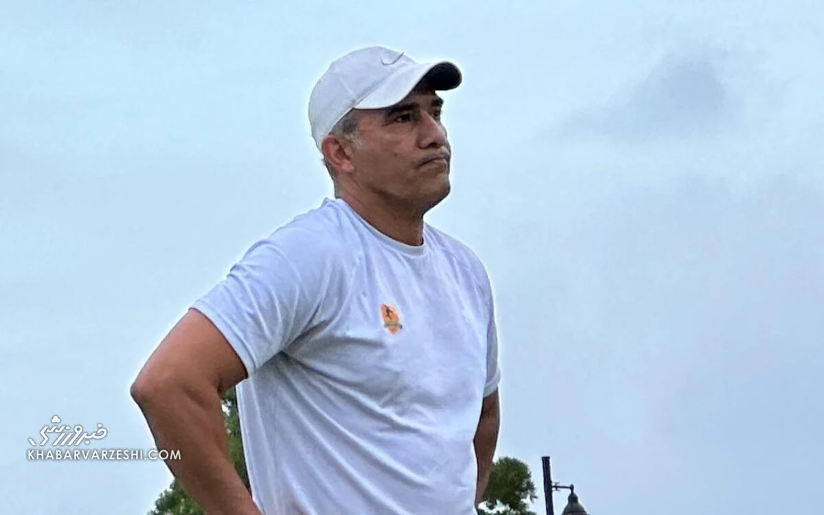 تونل زمان| دعوای ستارههای تیم ملی در جشن تولد تلویزیونی/ عابدزاده: نمیدانم چرا این آقا نماینده ما شد! احمدرضا عابدزاده