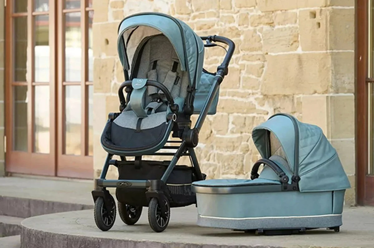 رونمایی از لاکچریترین کالسکه نوزاد، گرانتر از خودرو دستدوم رونمایی از لاکچریترین کالسکه نوزاد، گرانتر از خودرو دستدوم