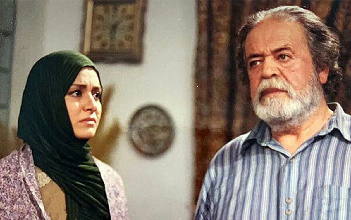 یک قاب ماندگار از محمدعلی کشاورز در کنار مریلا زارعی و آناهیتا همتی یک قاب ماندگار از محمدعلی کشاورز در کنار مریلا زارعی و آناهیتا همتی