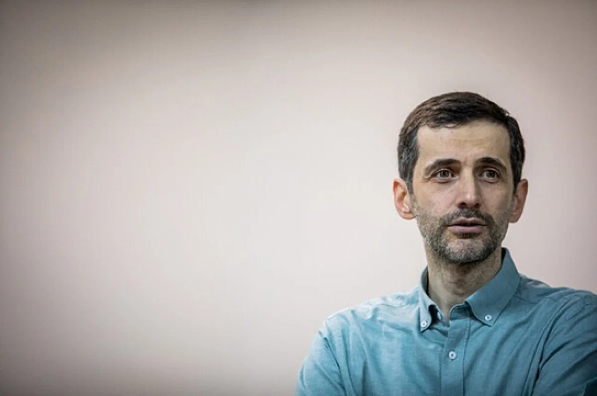 2025-12-05_13-03-00_588806-meylesokhan-ir 2084184_595