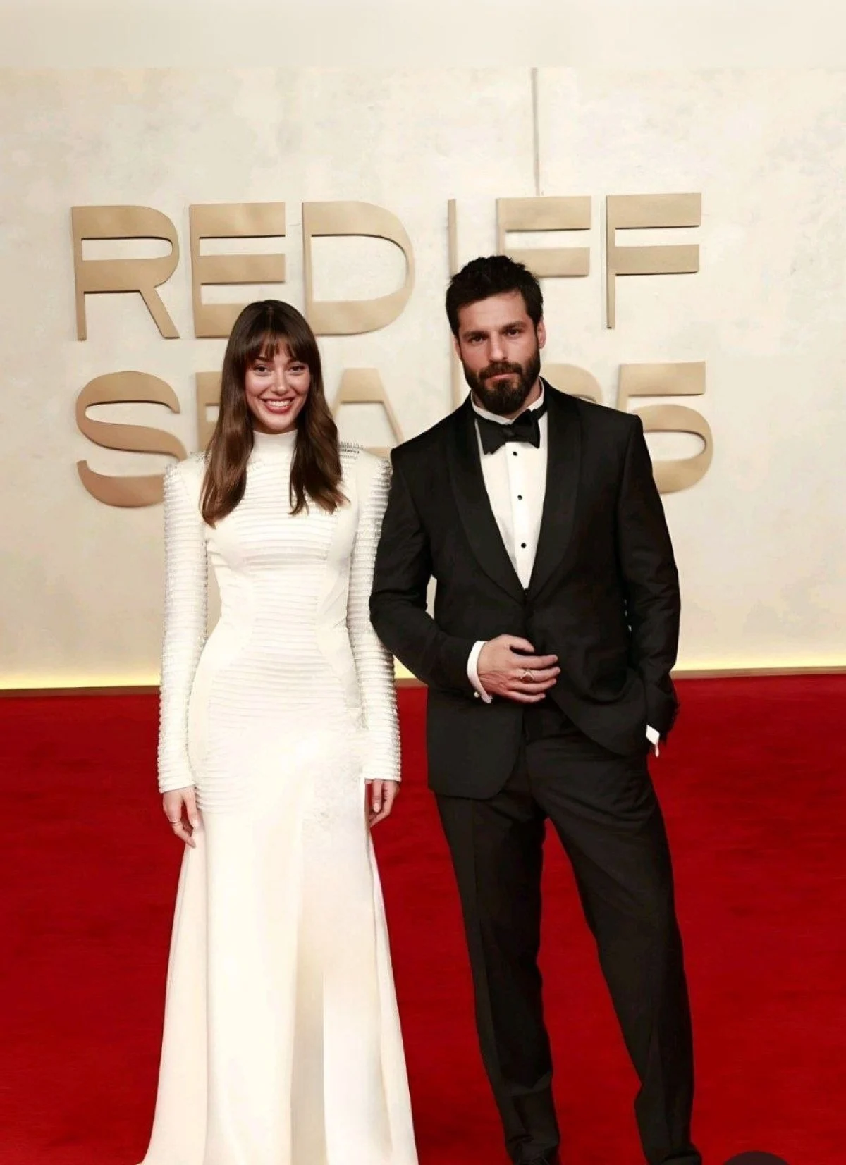 photo_2025-12-05_21-02-11