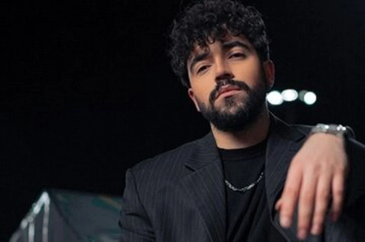 روزنامه زاکانی پشت شروین حاجیپور درآمد روزنامه زاکانی پشت شروین حاجیپور درآمد