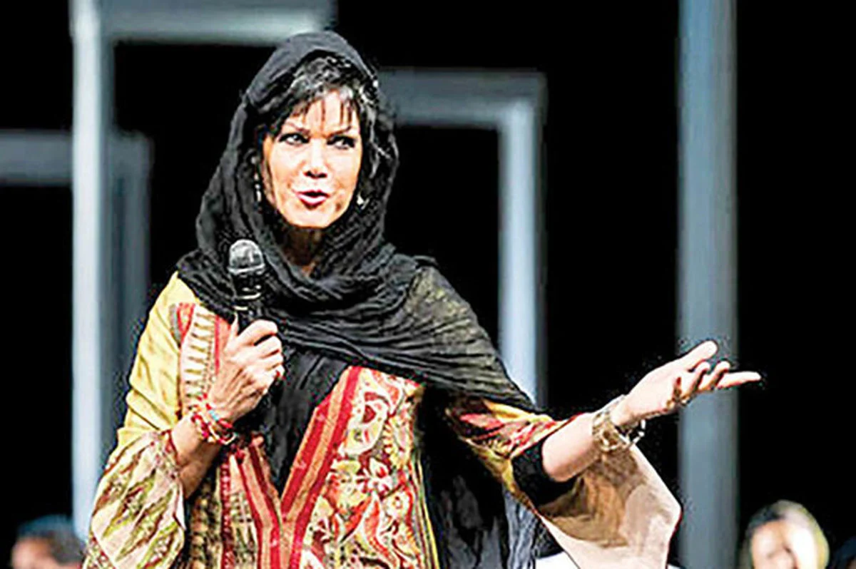 فریم ناب از زوجِ هنری، فرزانه کابلی در کنار هادی مرزبان سال ۹۵