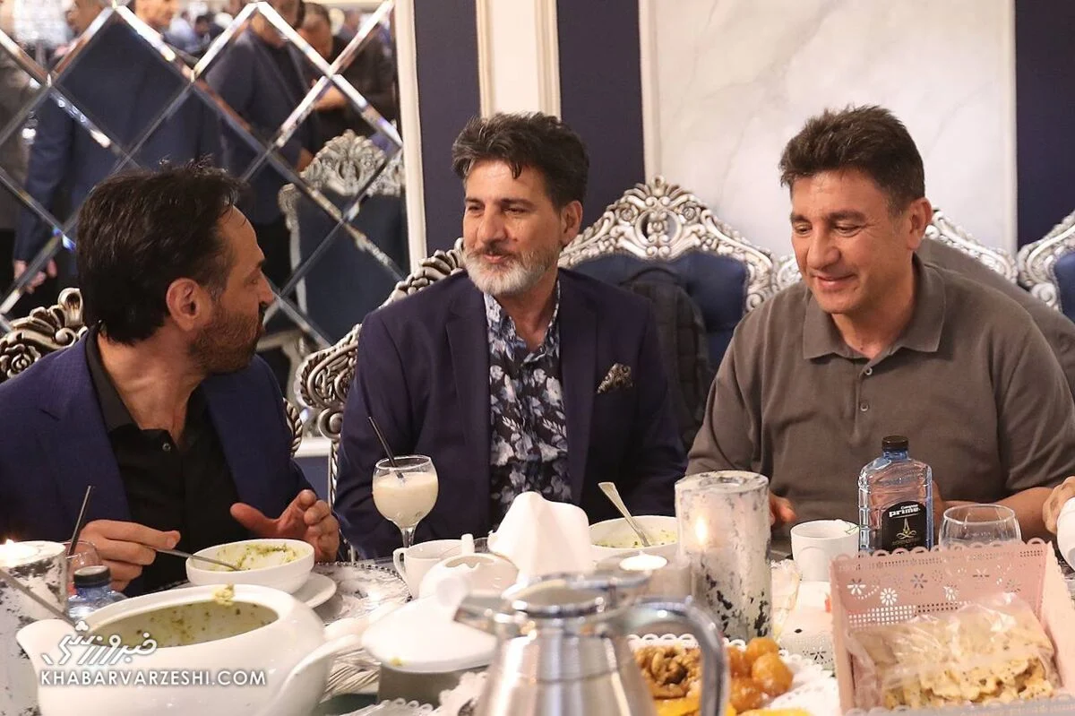 ساپینتو استقلال را ۱۰ نفره به زمین فرستاد!/ سروش رفیعی را محروم کنید تا درس عبرت شود شاهرخ بیانی