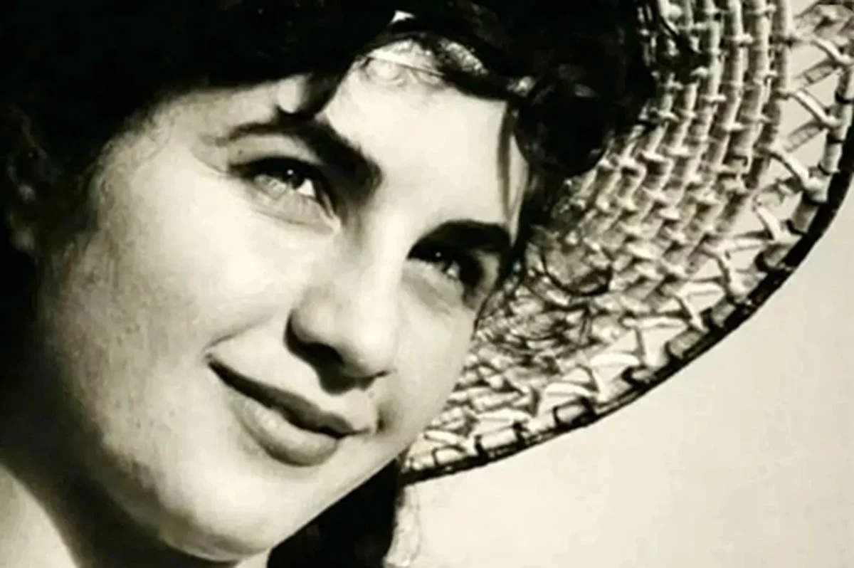 چهرۀ «فرانک» بازیگر سینمای قبل انقلاب در ۷۵ سالگی چهرۀ «فرانک» بازیگر سینمای قبل انقلاب در ۷۵ سالگی