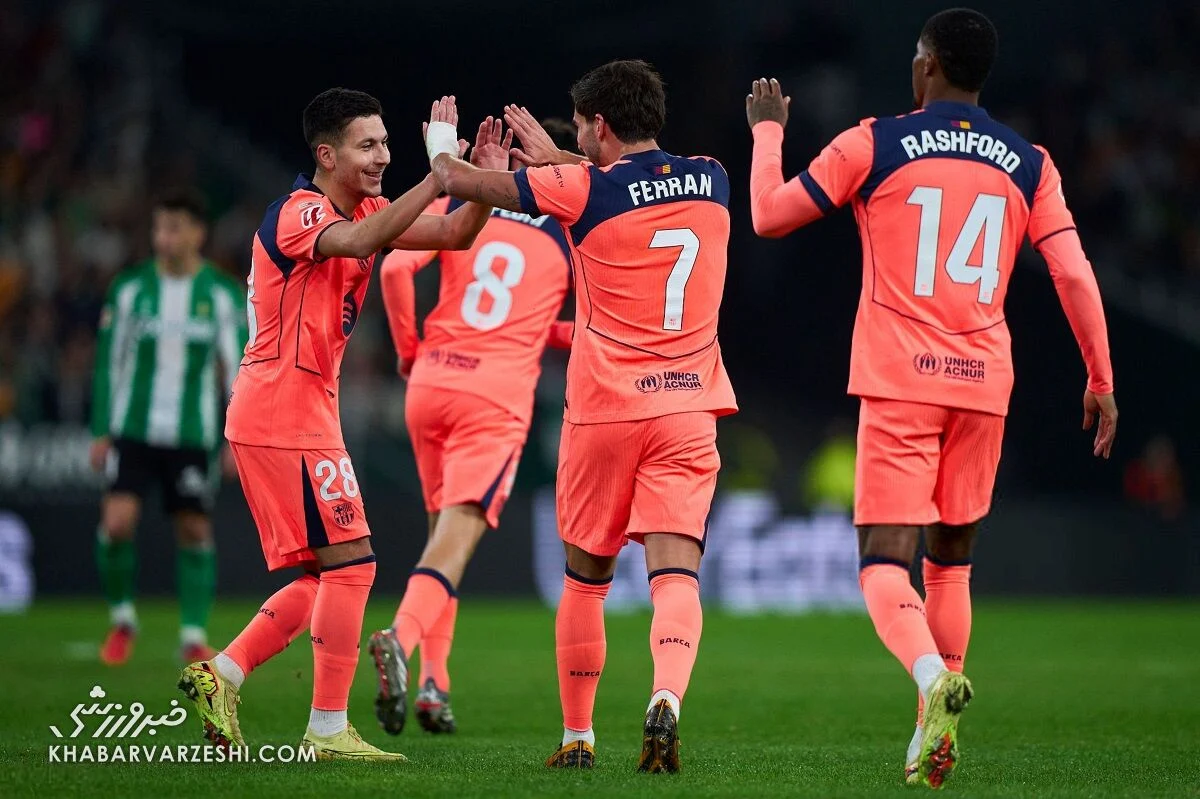 رئال بتیس ۳ - بارسلونا ۵/ کامبک دیوانهوار بلوگرانا/ تیم فلیک دوباره شکل هیولا شد؛ تثبیت صدرنشینی کاتالانها رئال بتیس ۳ - بارسلونا ۵/ کامبک دیوانهوار بلوگرانا/ تیم فلیک دوباره شکل هیولا شد؛ تثبیت صدرنشینی کاتالانها