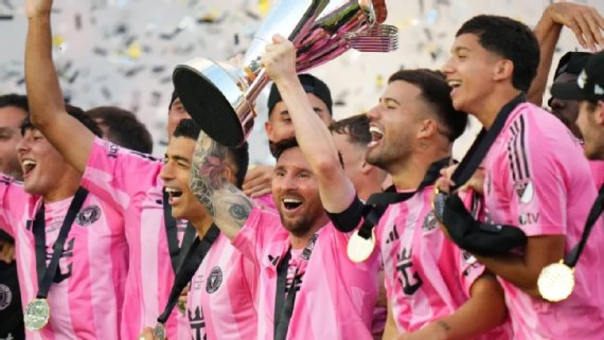 مسی اینتر میامی را بر بام فوتبال آمریکا نشاند مسی اینتر میامی را بر بام فوتبال آمریکا نشاند