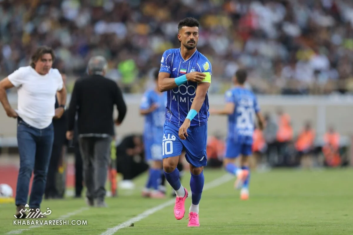 تصمیم جنجالی ساپینتو؛ رامین رضاییان از استقلال اخراج شد! تصمیم جنجالی ساپینتو؛ رامین رضاییان از استقلال اخراج شد!