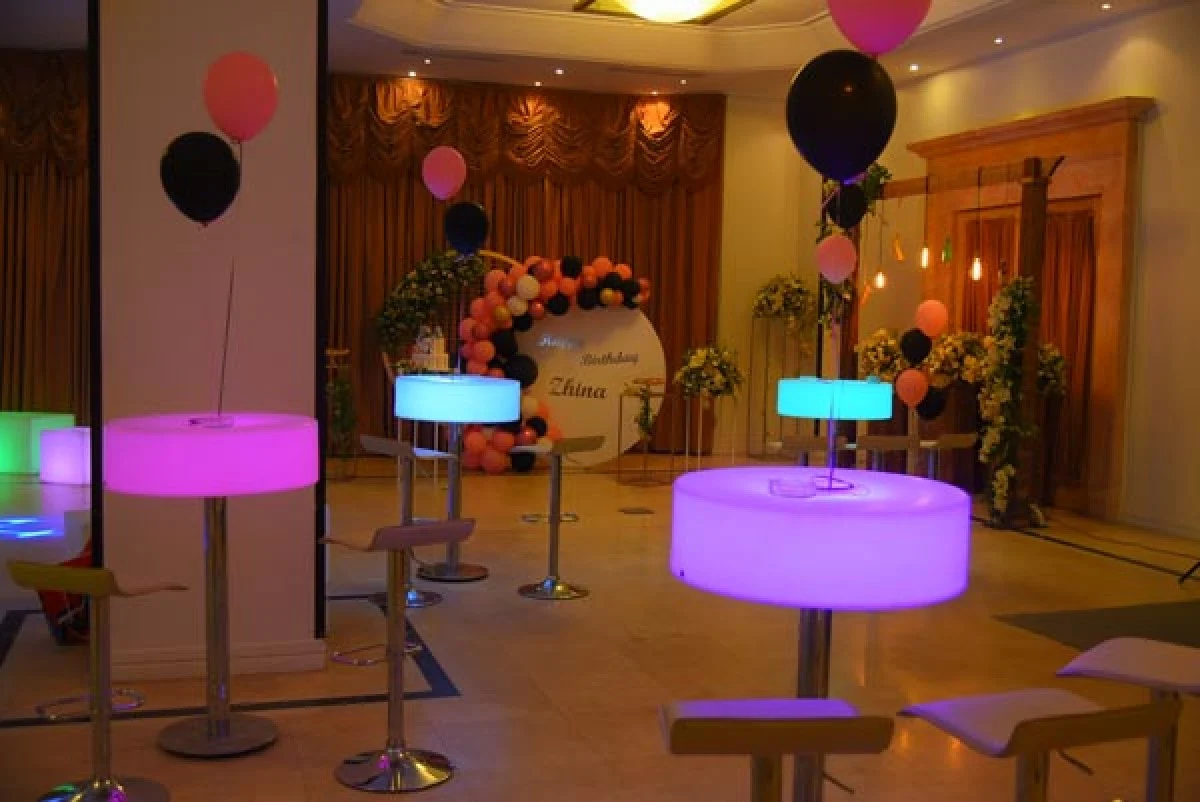 2025-12-07_14-00-10_862359-meylesokhan-ir salon-farmanie6