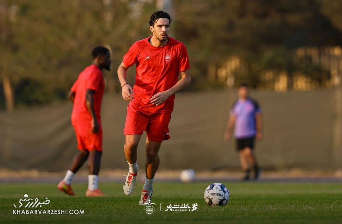 خبر ورزشی| هافبک پرسپولیس به بازی با پیکان میرسد؟ هافبک پرسپولیس به بازی با پیکان میرسد؟