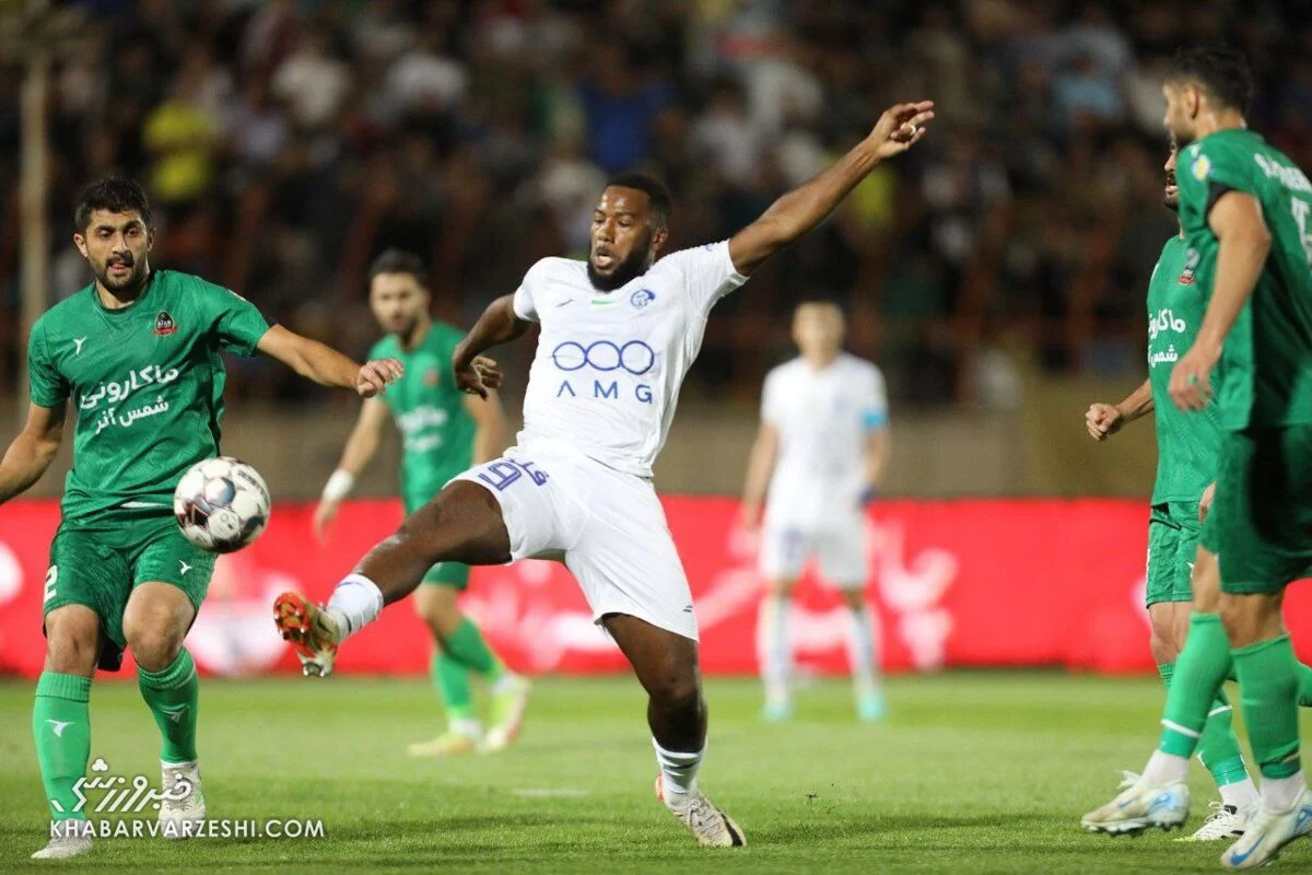 خبر ورزشی| پشت پرده سفر بازیکن استقلال به ترکیه دوکنز نازون