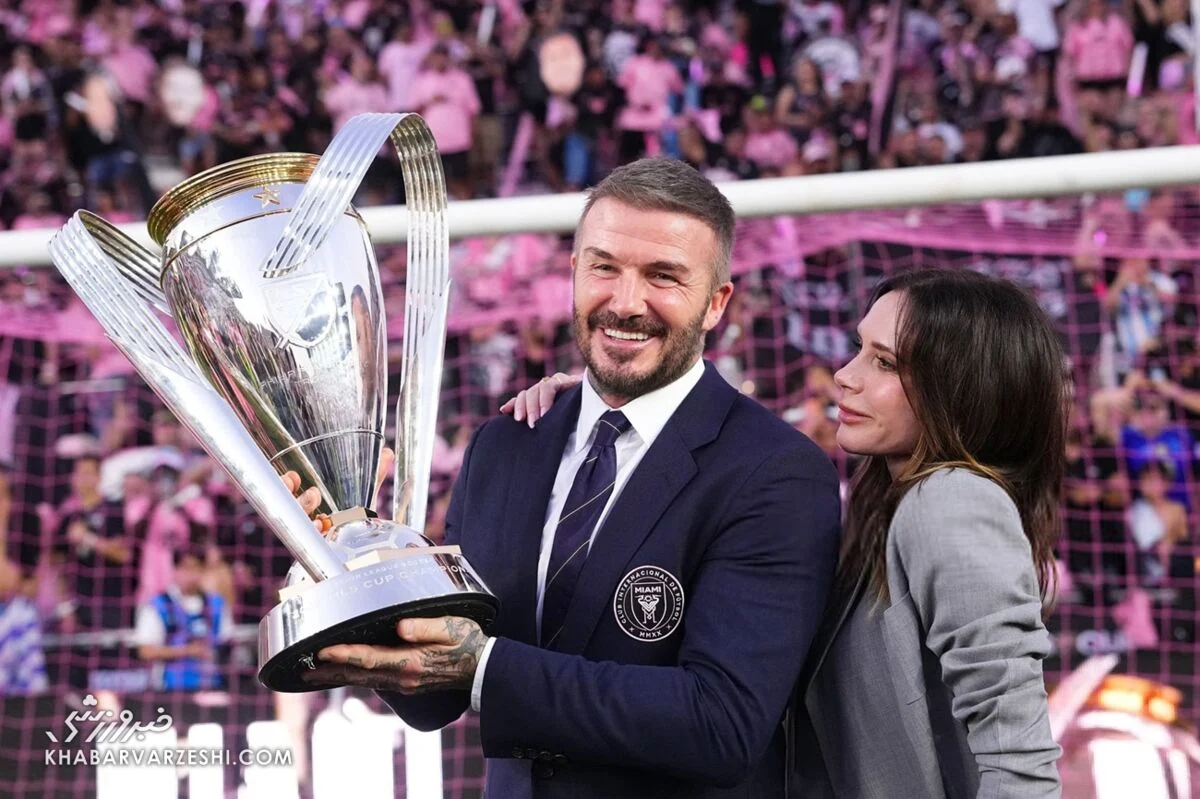 خبر ورزشی| جشن ویژه دیوید بکام در کنار خانواده؛ چه شب باشکوهی برای خداحافظی +تصاویر دیوید بکام و ویکتوریا بکام