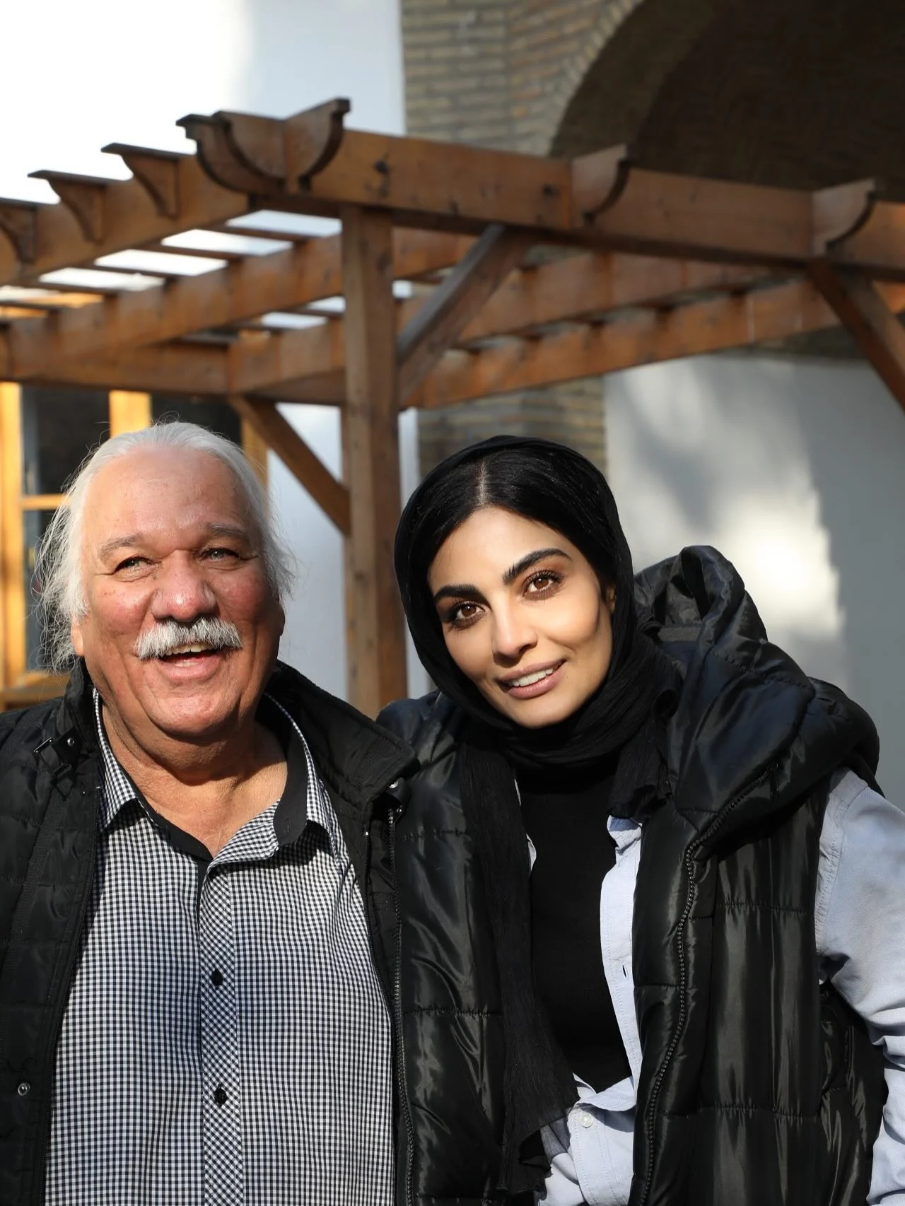 2025-12-07_18-39-56_961002-meylesokhan-ir 2