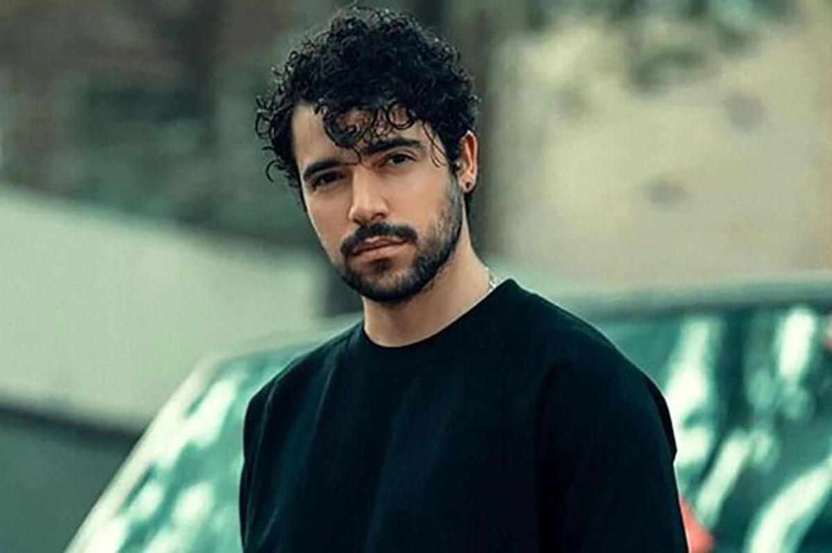 اخبار روز | شروین حاجیپور این روزها با مهدی یراحی مقایسه میشود اخبار روز | شروین حاجیپور این روزها با مهدی یراحی مقایسه میشود