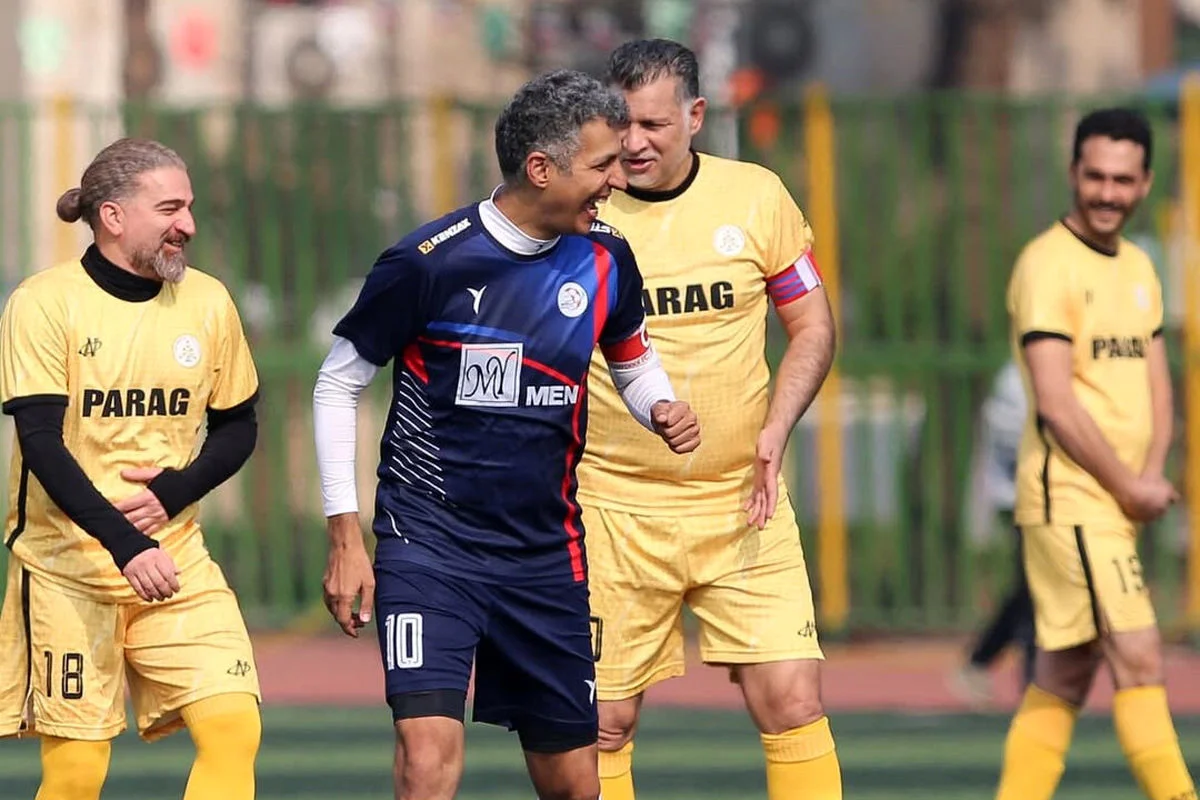 اخبار روز | تصویری جالب از پشت صحنه برنامه عادل با حضور علی دایی