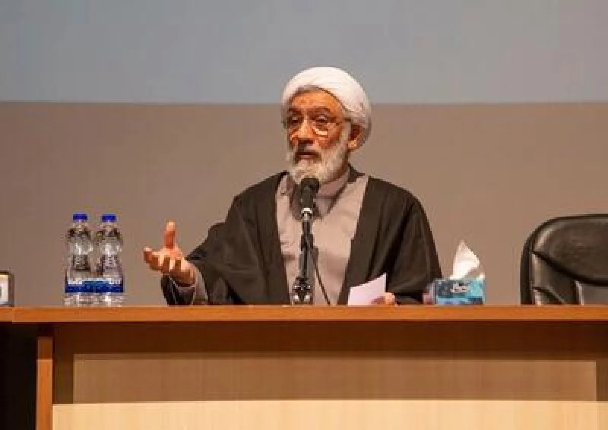 درگیری لفظی پورمحمدی با دانشجویان در روز دانشجو! جلسه علوم‌تحقیقات به تنش کشیده شد