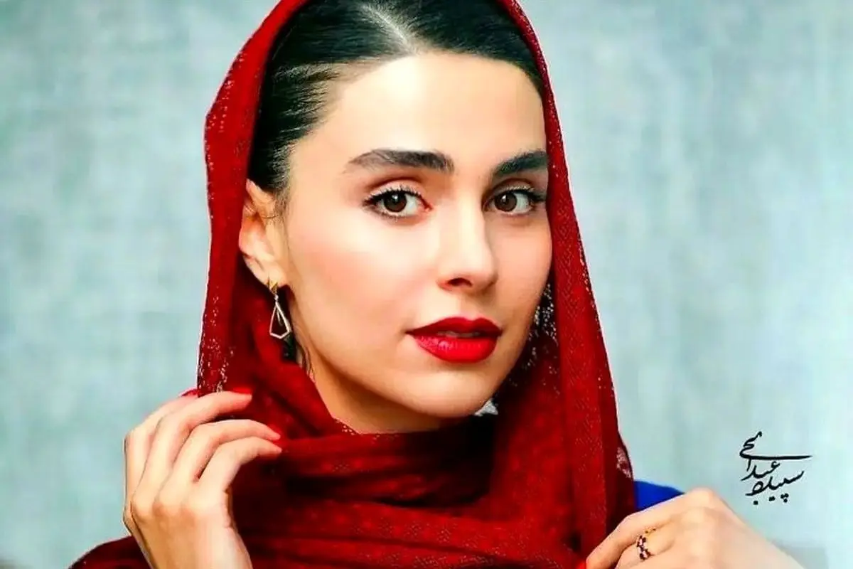 قاب اروپایی لاله مرزبان؛ کنار برج ایفل در قلب پاریس