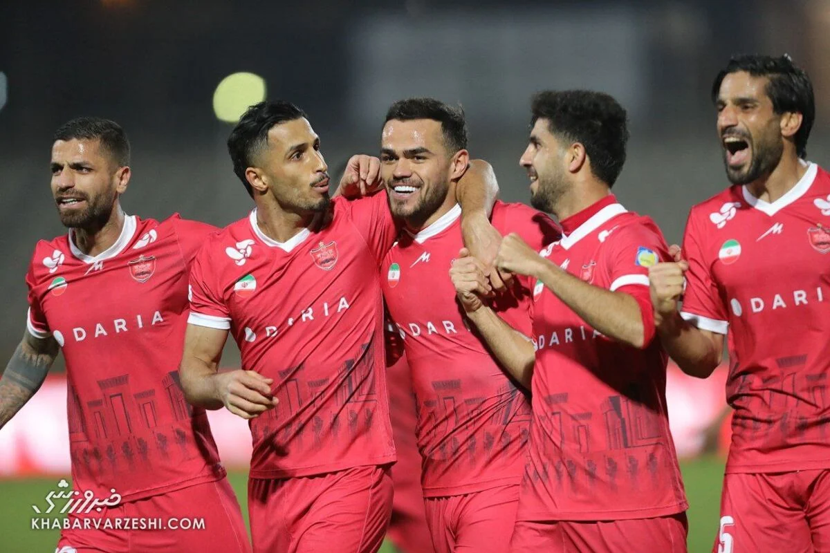 خبر ورزشی| پیکان ۰ - پرسپولیس ۱/ سرخها با جادوی اورونوف صدرنشین شدند/ پیکان با چیپ دقیق چپ کرد! پیکان ۰ - پرسپولیس ۱/ سرخها با جادوی اورونوف صدرنشین شدند/ پیکان با چیپ دقیق چپ کرد!