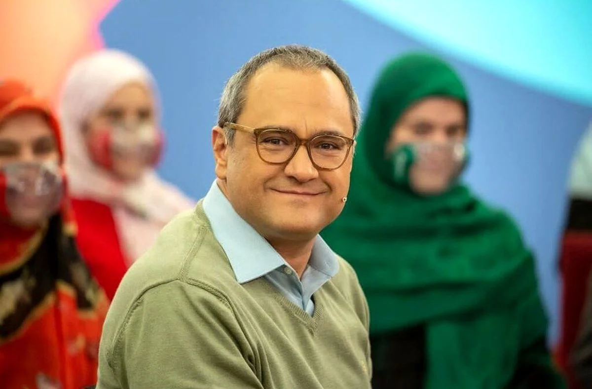 زمان وبگردی/ قاب خانوادگی و جدید رامبد جوان پربازدید شد زمان وبگردی/ قاب خانوادگی و جدید رامبد جوان پربازدید شد