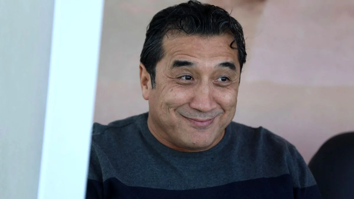 زمان وبگردی/ صدای عادل از فحاشیهای خداداد درآمد زمان وبگردی/ صدای عادل از فحاشیهای خداداد درآمد