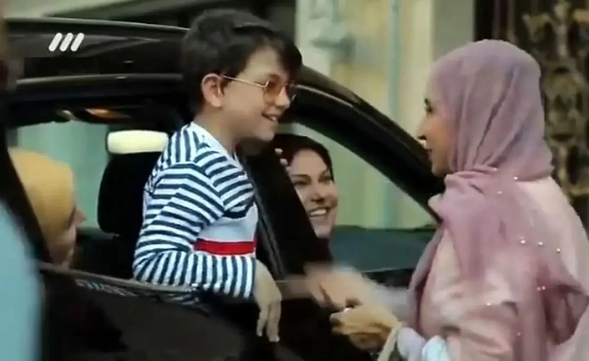 نقد مطلب/ چهره علی ثروتیانِ سریال آنام در ۱۷سالگی در کنار حامد بهداد نقد مطلب/ چهره علی ثروتیانِ سریال آنام در ۱۷سالگی در کنار حامد بهداد